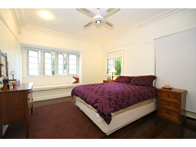 2 Gailey St, Ashgrove QLD 4060