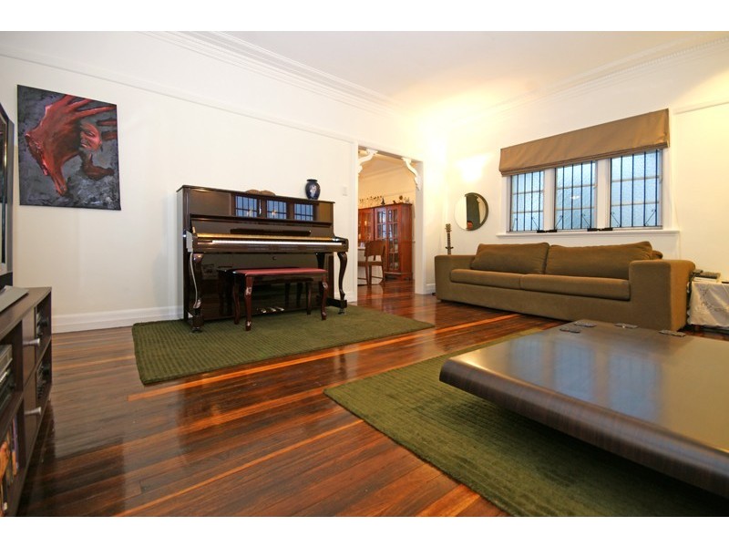 2 Gailey St, Ashgrove QLD 4060