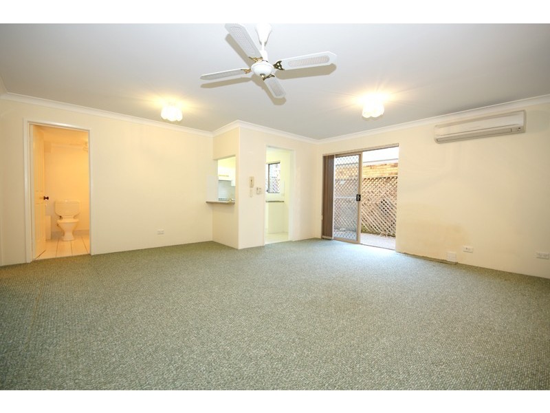 2/10 Denman Street, Alderley QLD 4051
