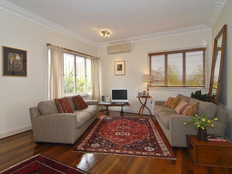 71 Alva Tce, Gordon Park QLD 4031