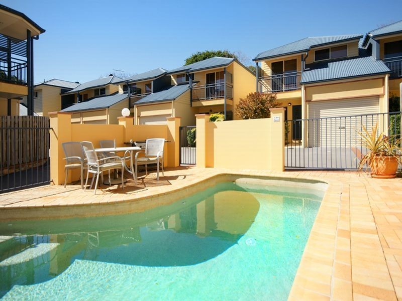 10/24 Brisbane Street, St Lucia QLD 4067