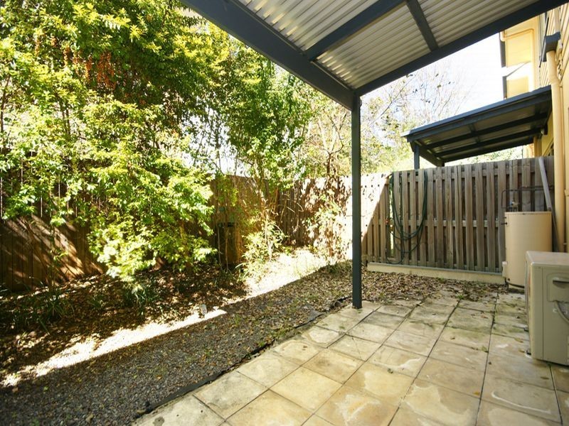 10/24 Brisbane Street, St Lucia QLD 4067