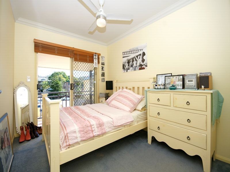 10/24 Brisbane Street, St Lucia QLD 4067