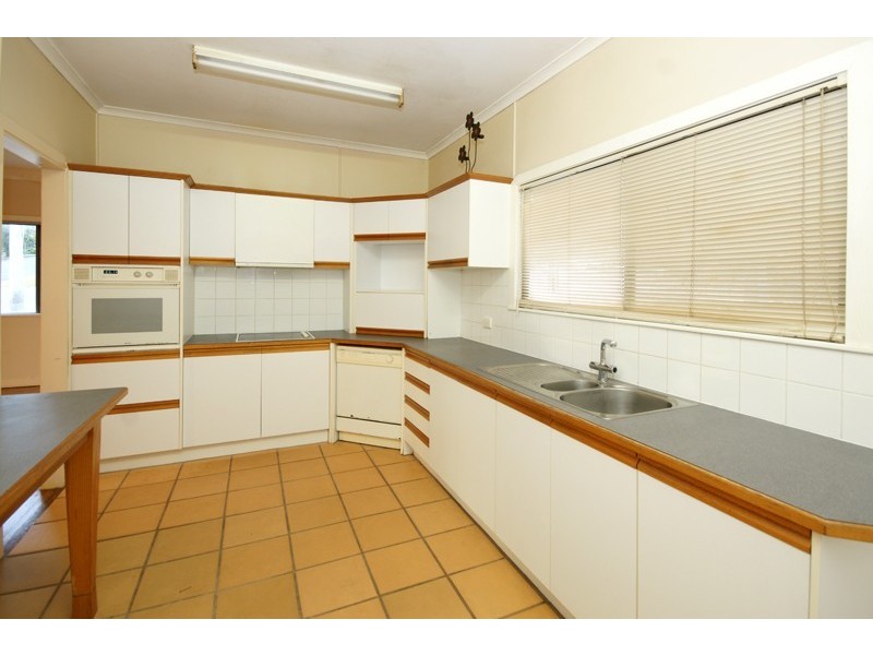 32 Highland Street, Gordon Park QLD 4031