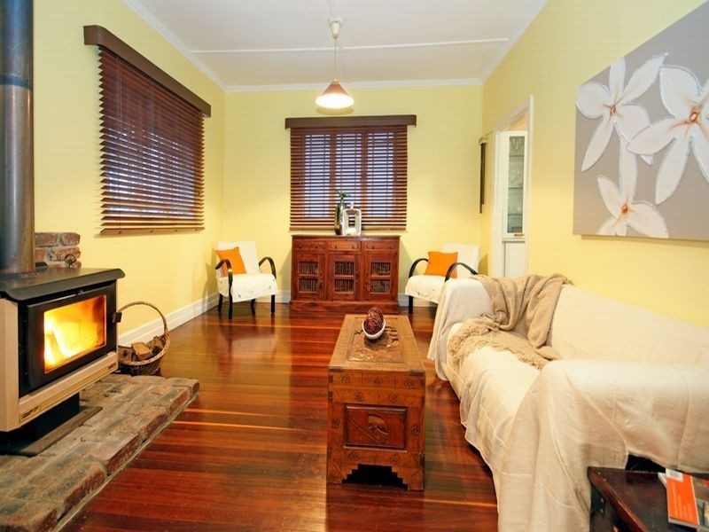 96 Banks Street, Alderley QLD 4051