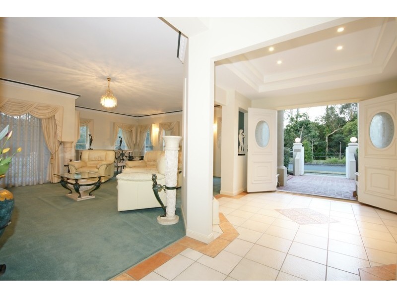 2 Minnelli Place, Mcdowall QLD 4053
