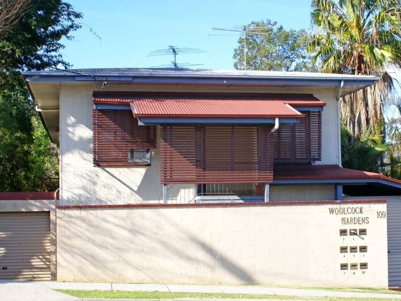 2/190 Waterworks Road, Ashgrove QLD 4060