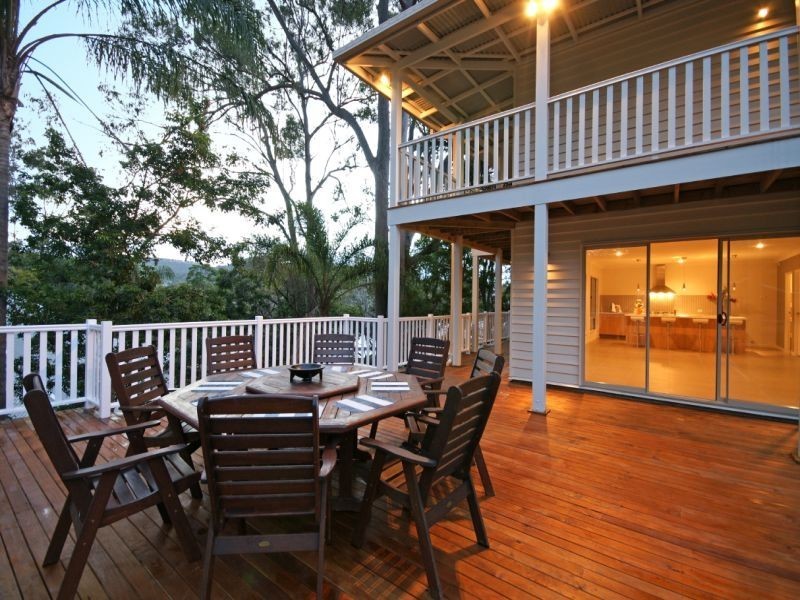 76 Coopers Camp Road, Bardon QLD 4065