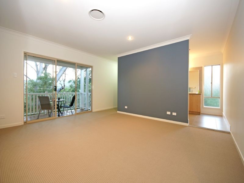 76 Coopers Camp Road, Bardon QLD 4065