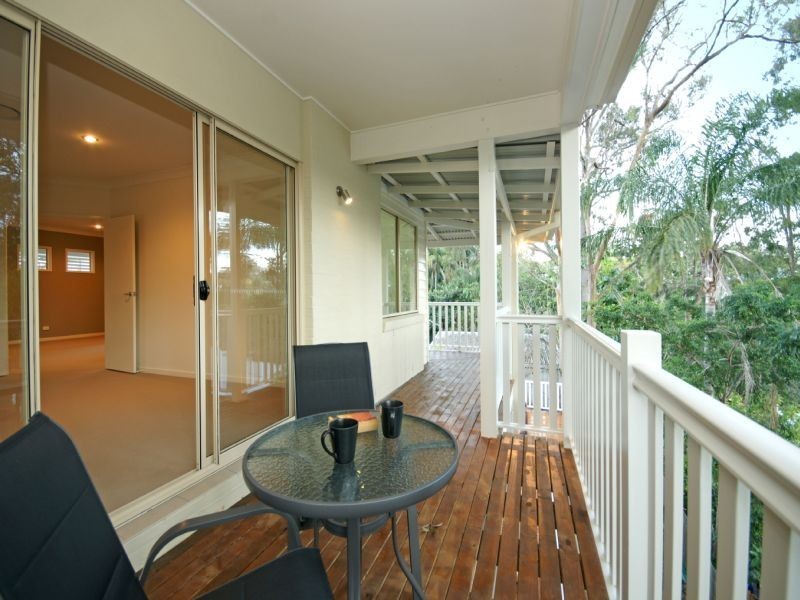 76 Coopers Camp Road, Bardon QLD 4065