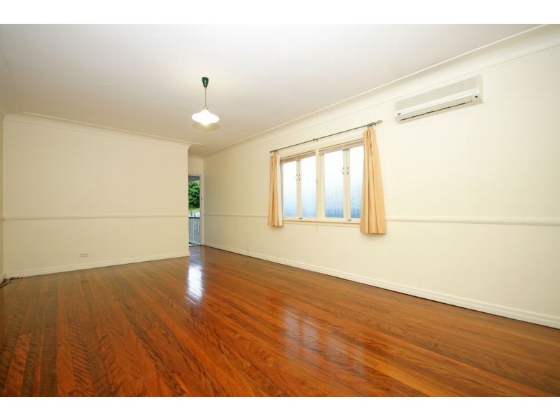 26 Argyle Street, Red Hill QLD 4059