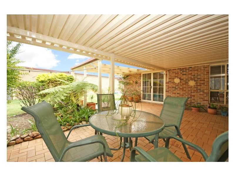 13 Seabrook Cres, Forest Lake QLD 4078