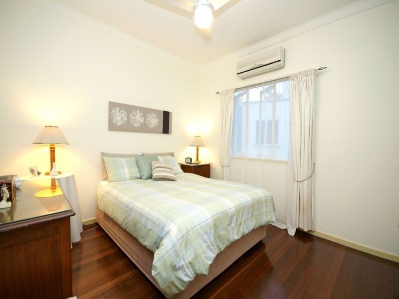 34 Willmington Street, Newmarket QLD 4051