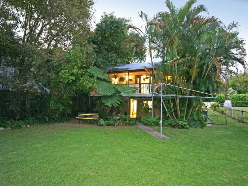 34 Willmington Street, Newmarket QLD 4051