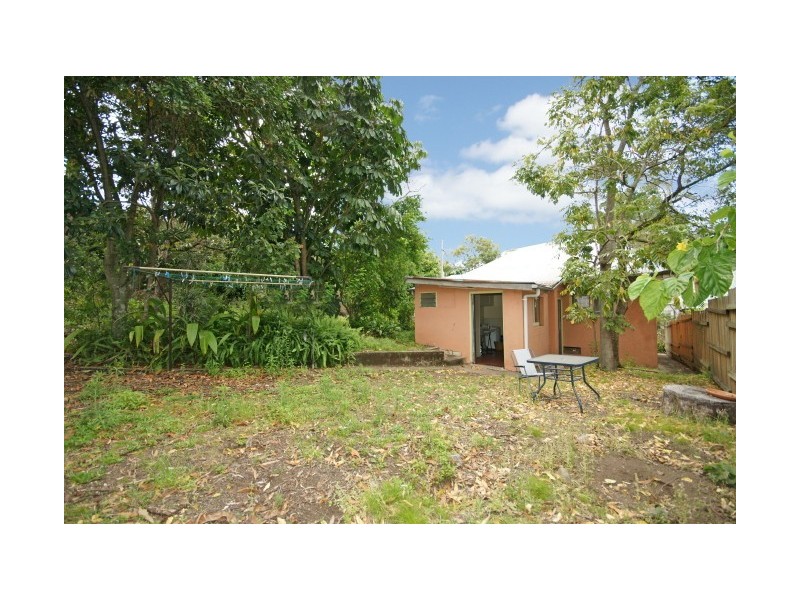 23 Ada Street, Toowong QLD 4066