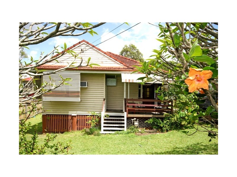 6 Gunn Street, Stafford QLD 4053