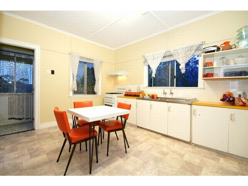 24 Cairns Street, Red Hill QLD 4059