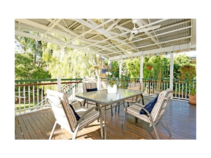 18 Badger Street, Newmarket QLD 4051