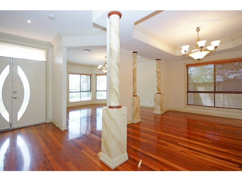 13 Kondalilla Parade, Forest Lake QLD 4078