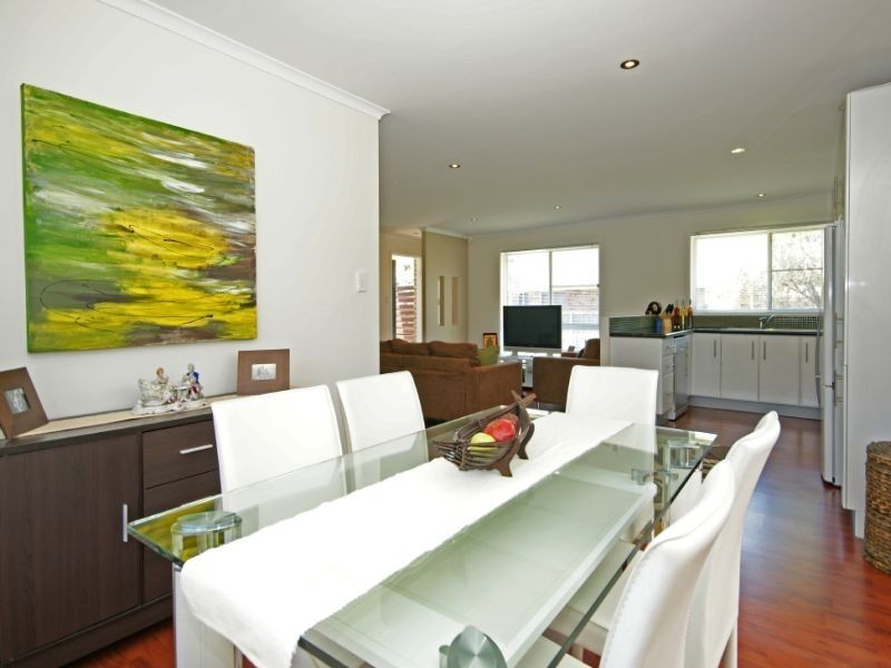 28 Coolgarra Avenue, Bongaree QLD 4507