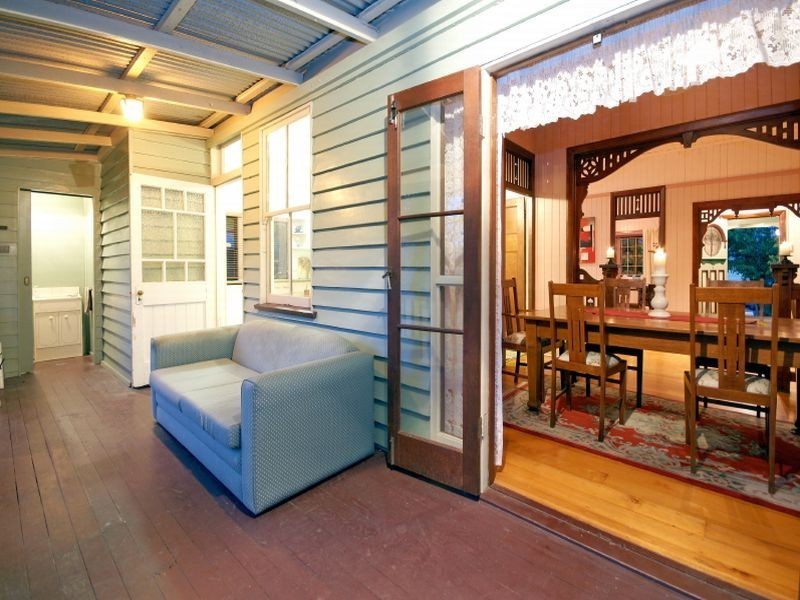 8 Camona Street, Kelvin Grove QLD 4059
