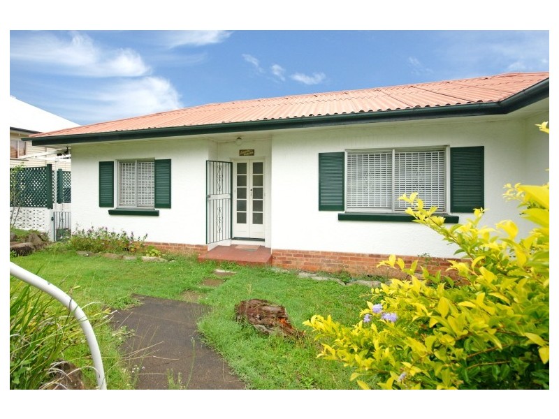 21 Noble Street, Camp Hill QLD 4152