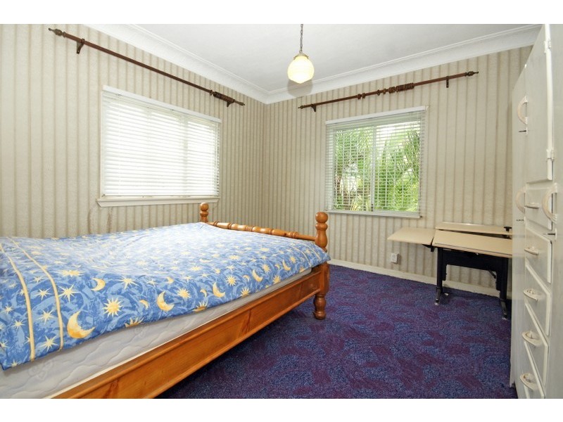 21 Noble Street, Camp Hill QLD 4152