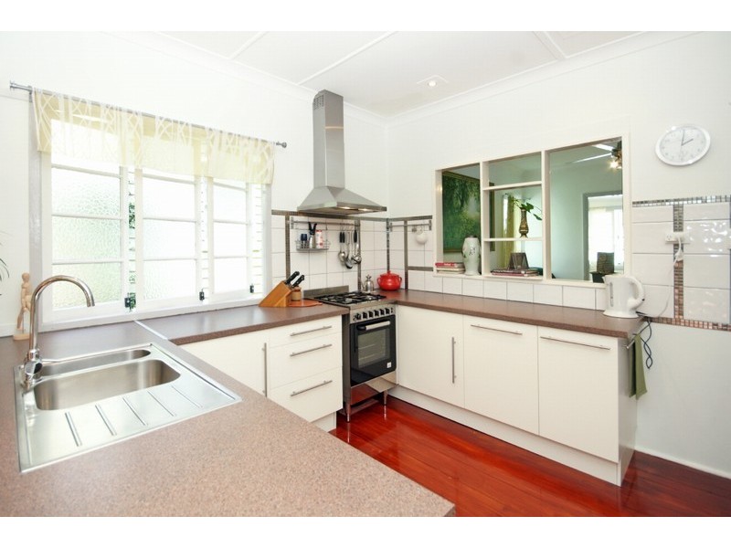 36 Alexandra Avenue, Taringa QLD 4068