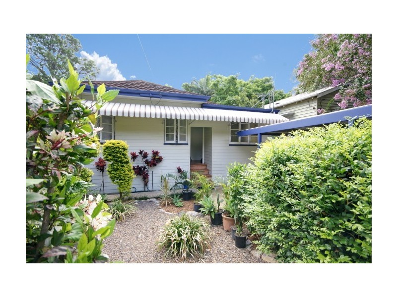 36 Alexandra Avenue, Taringa QLD 4068