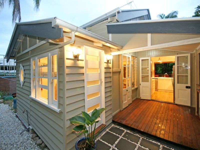 7 Northam Avenue, Bardon QLD 4065