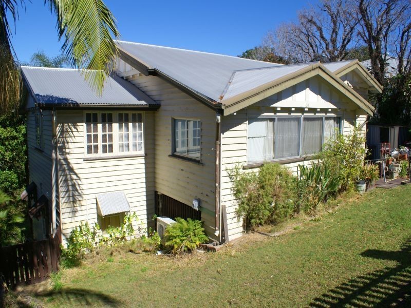 28 Aberdeen Terrace, Gordon Park QLD 4031