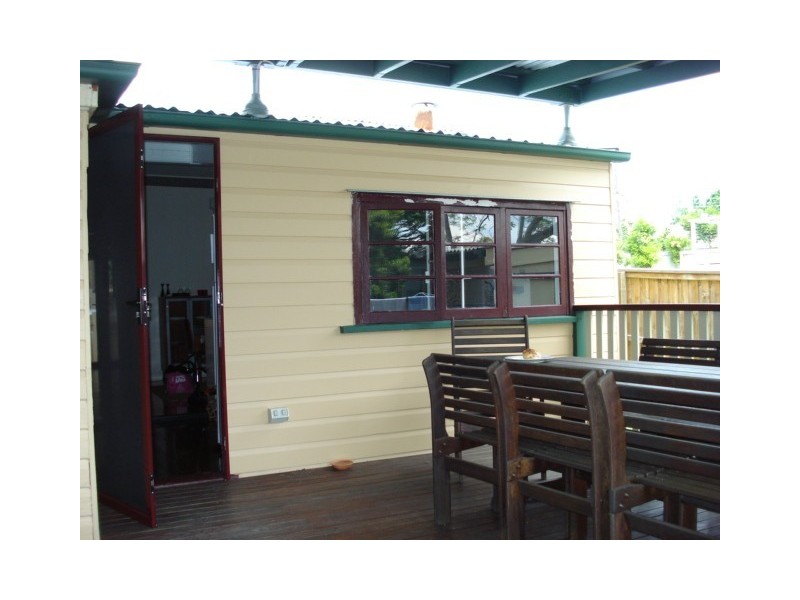 8 McComb Street, Kelvin Grove QLD 4059