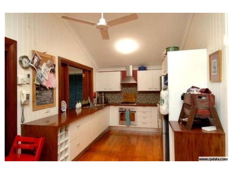 45 Southerden Avenue, Grange QLD 4051