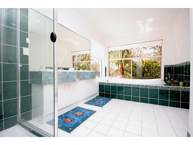 144 SP114554 Christopher Place, Sinnamon Park QLD 4073