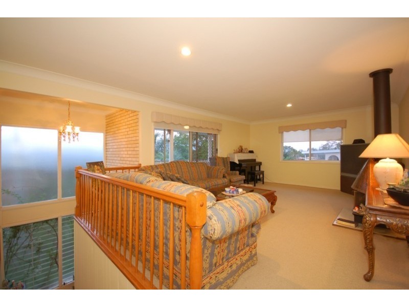 Mount Ommaney QLD 4074