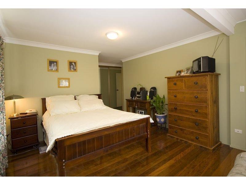 Mount Ommaney QLD 4074