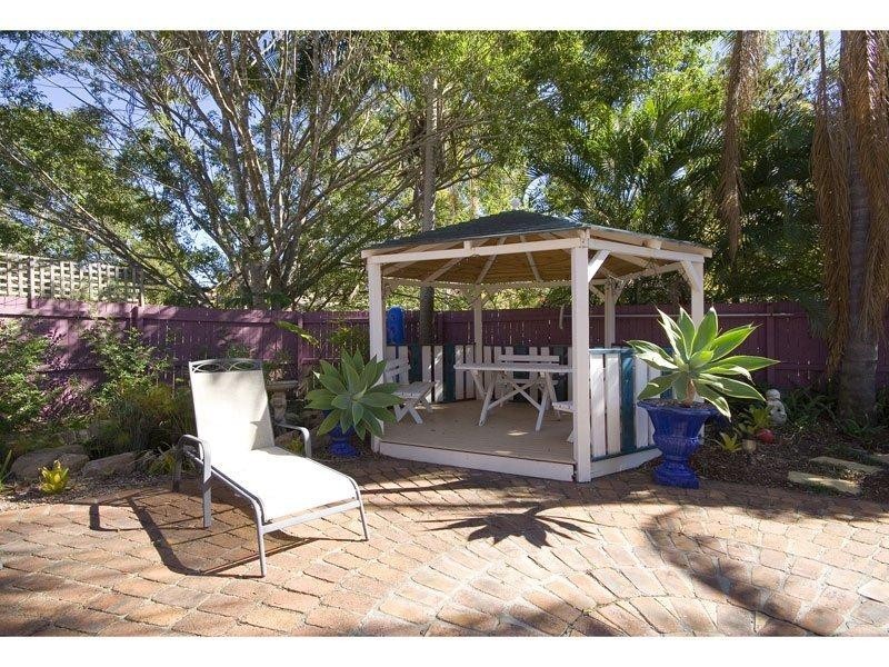 Mount Ommaney QLD 4074