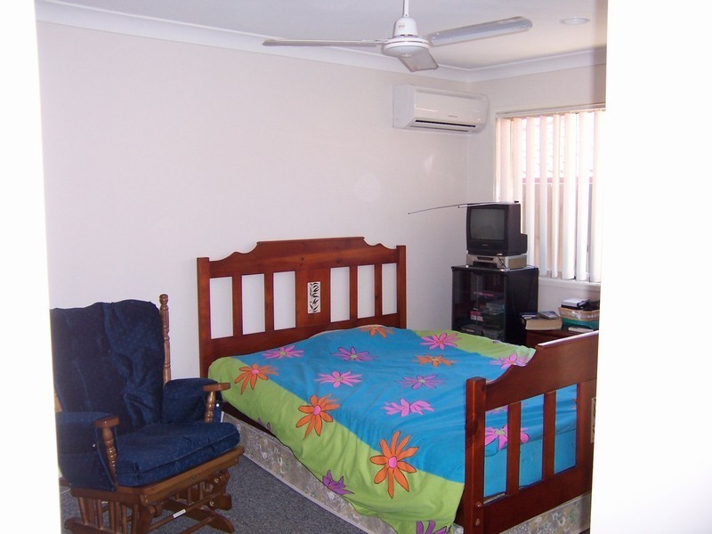 44 Regents Cct, Forest Lake QLD 4078