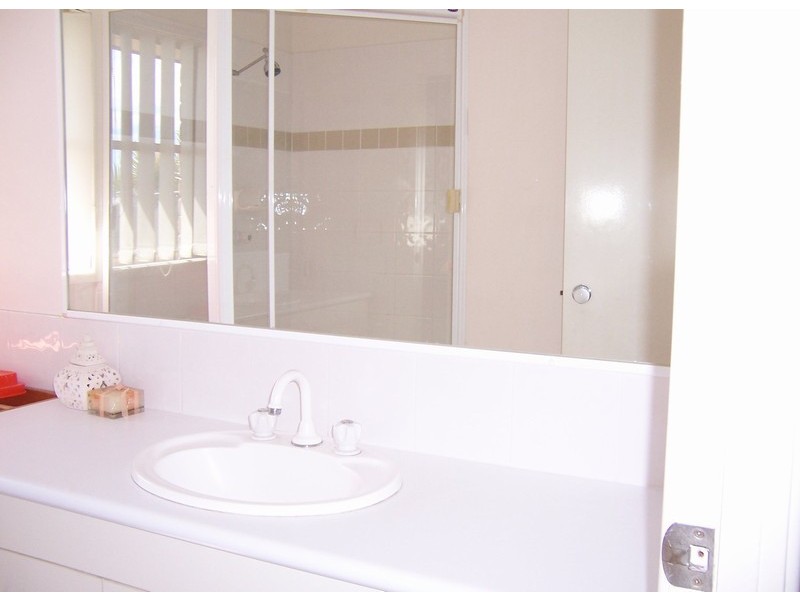 44 Regents Cct, Forest Lake QLD 4078