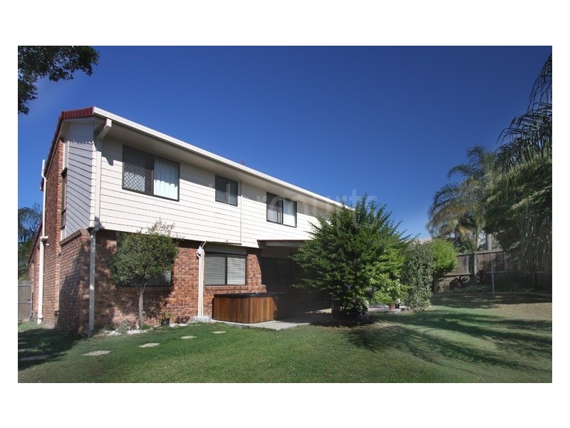 7 Wyambi Place, Middle Park QLD 4074