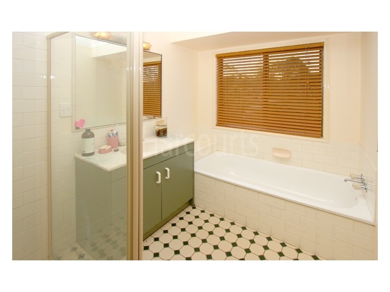 Upper Brookfield QLD 4069