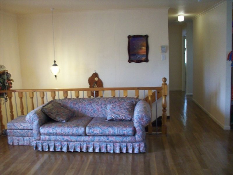 48 Dandenong Road, Jamboree Heights QLD 4074