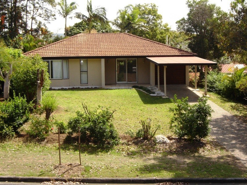 4 Galleon Street, Jamboree Heights QLD 4074