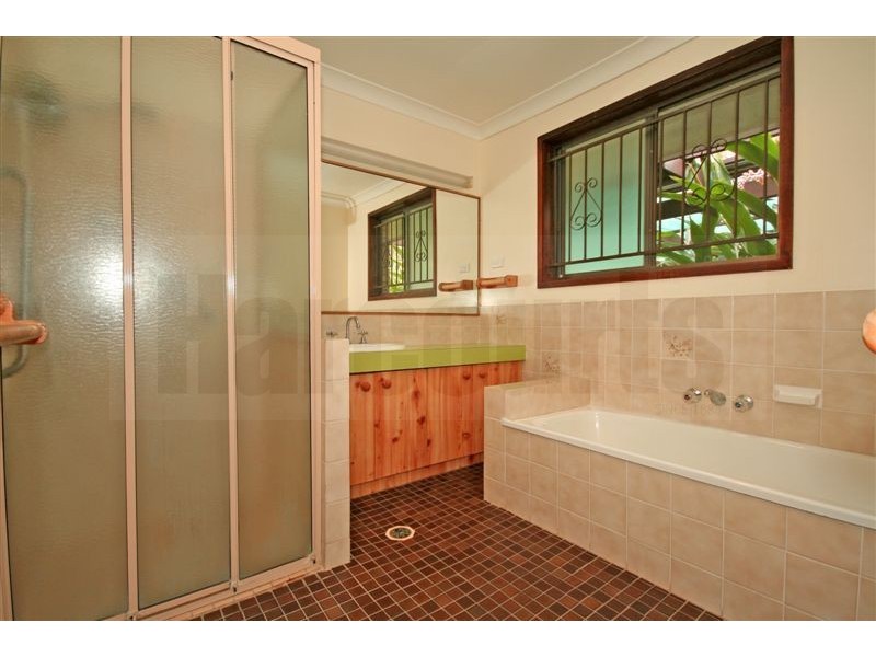 31 Tekapo Street, Westlake QLD 4074