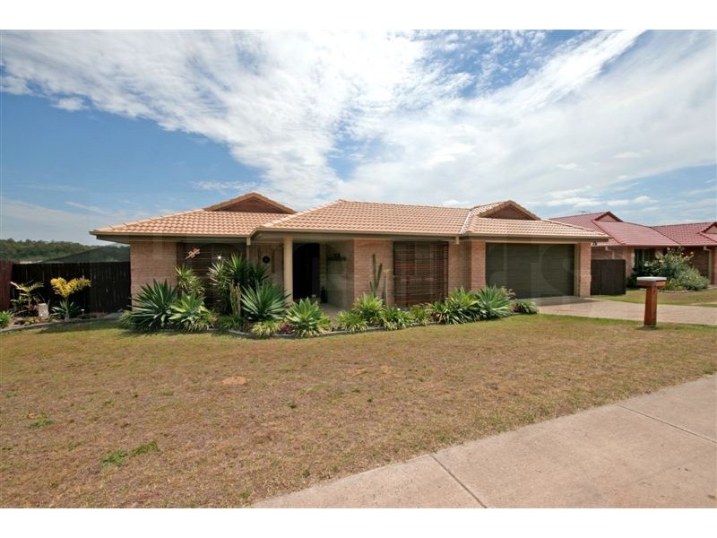 17 Dove Place, Springfield QLD 4300