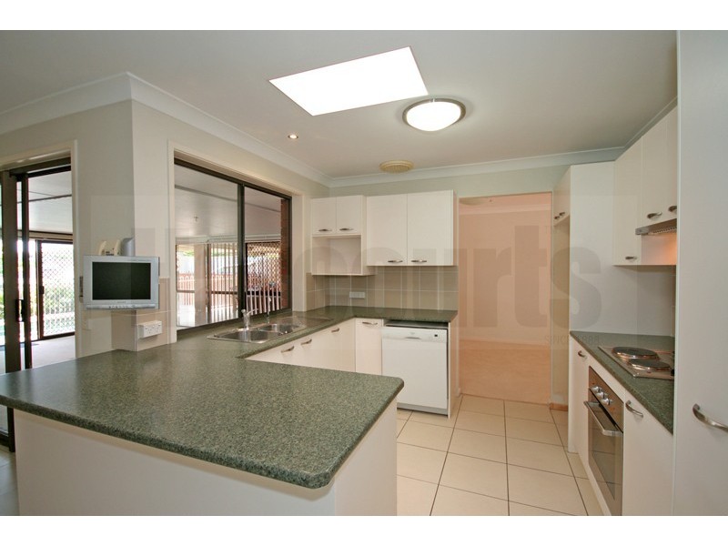 25 Narrung Street, Middle Park QLD 4074