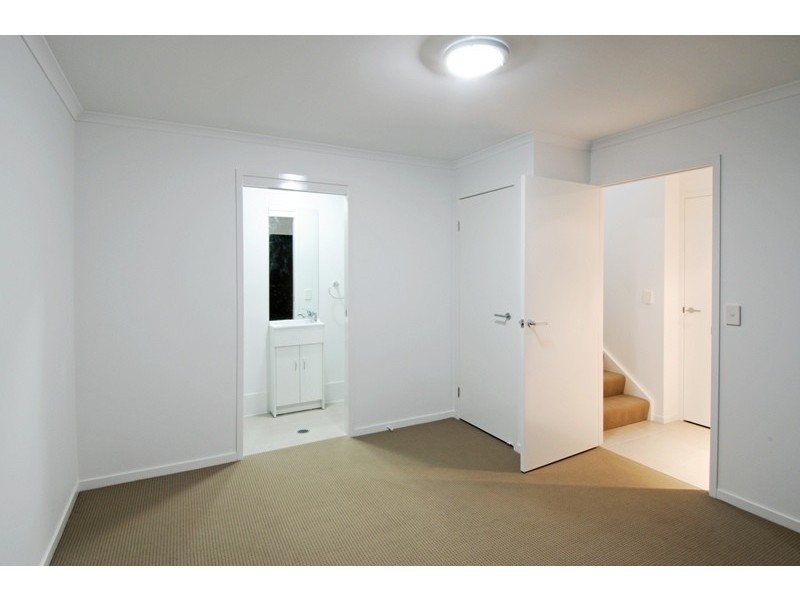 43 Clydesdale Place, Sumner QLD 4074