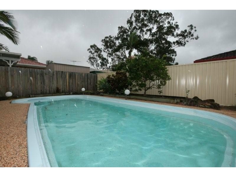 46 Pallert Street, Middle Park QLD 4074