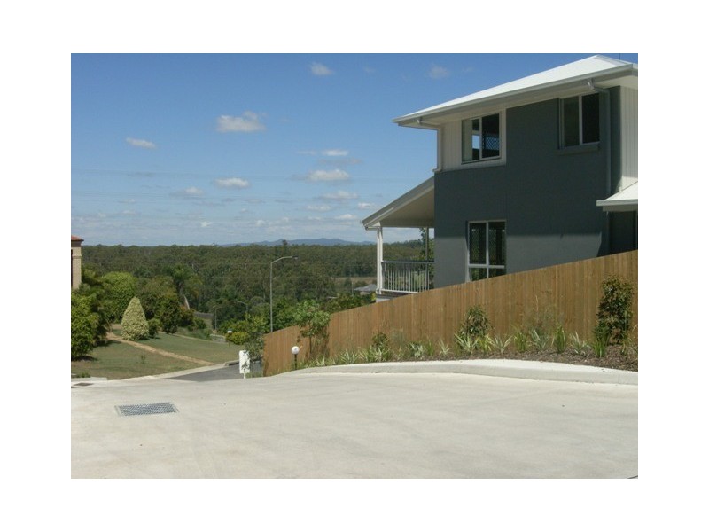 2-14/18 Stockwhip Place, Sumner QLD 4074