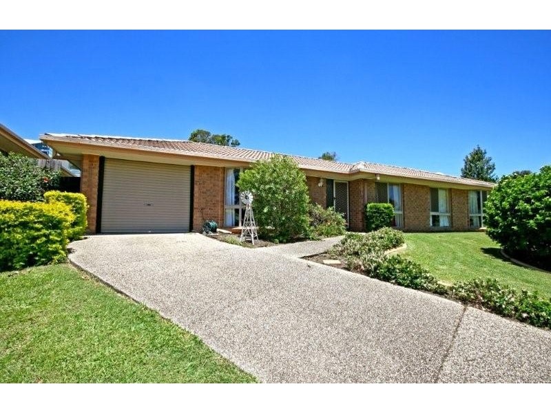 25 Leopard Tree Crescent, Sinnamon Park QLD 4073